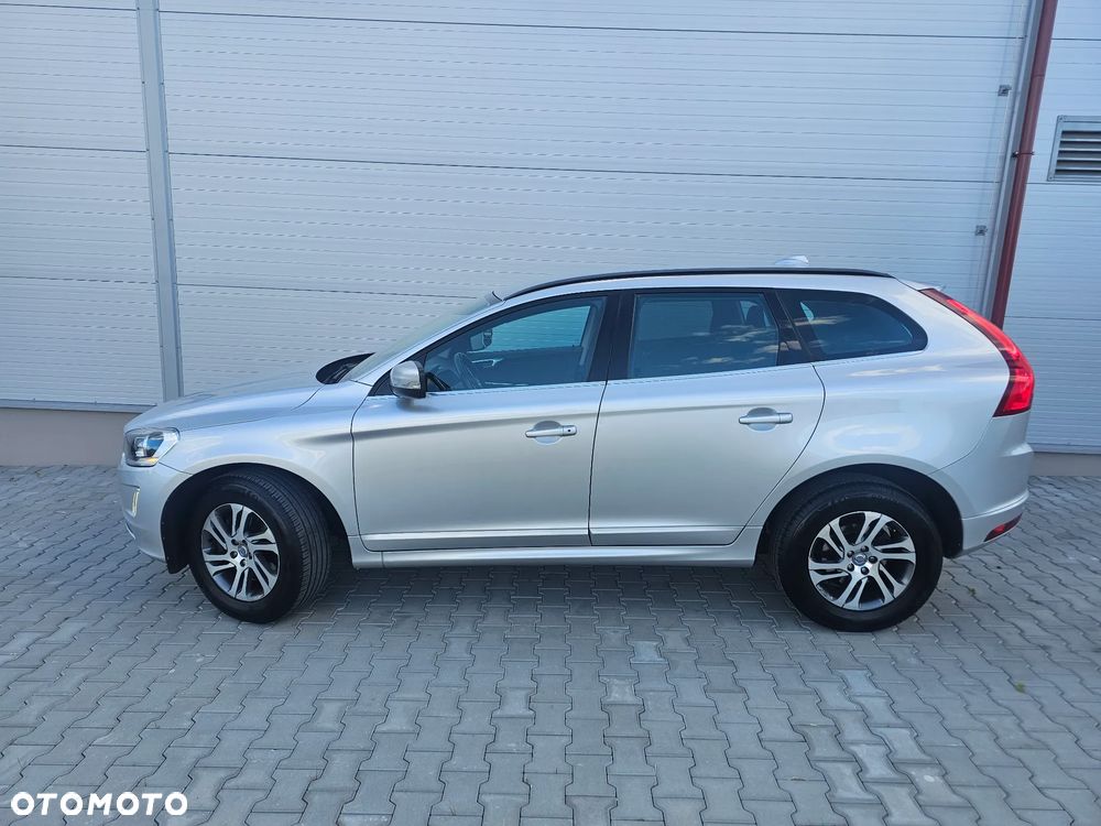 Volvo XC 60 D3 Momentum - 5