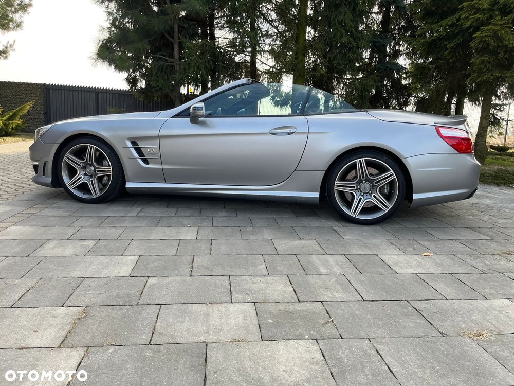Mercedes-Benz SL - 17