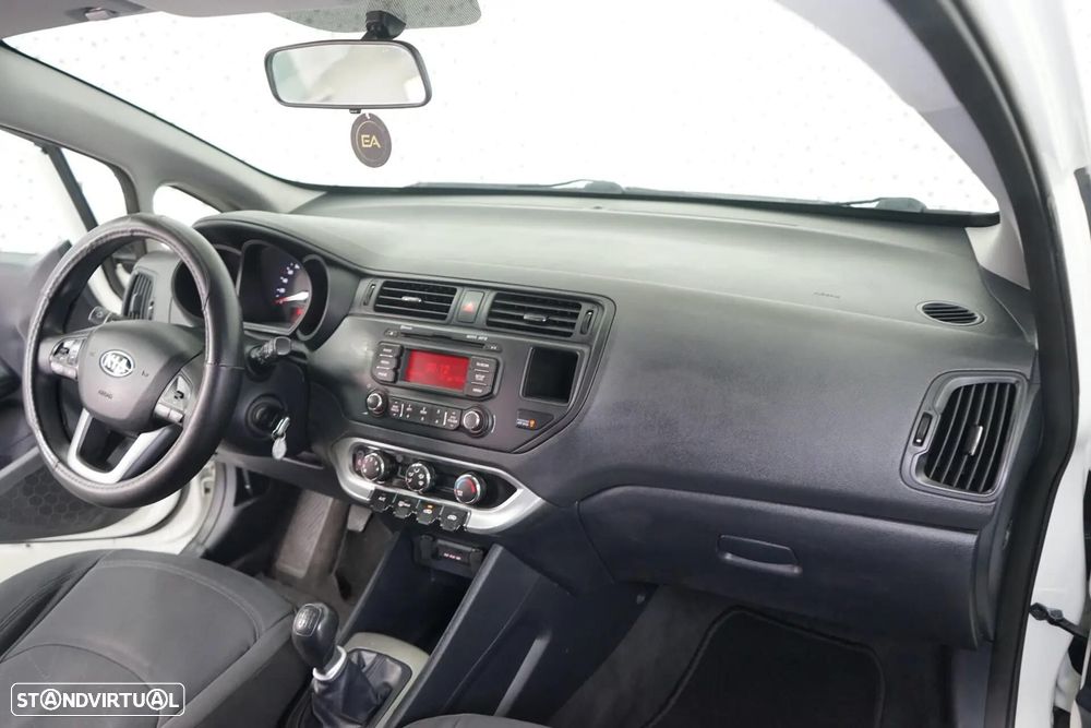 Kia Rio 1.1 CRDi LX - 15