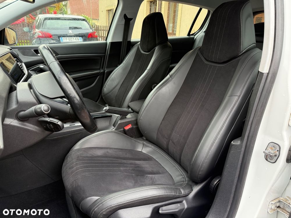 Peugeot 308 BlueHDi FAP 100 Stop & Start Active Pack - 11