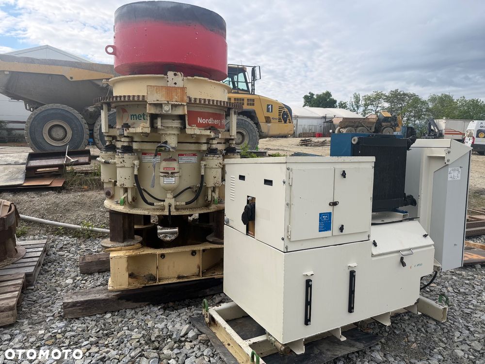 Inny Metso HP100 - 6