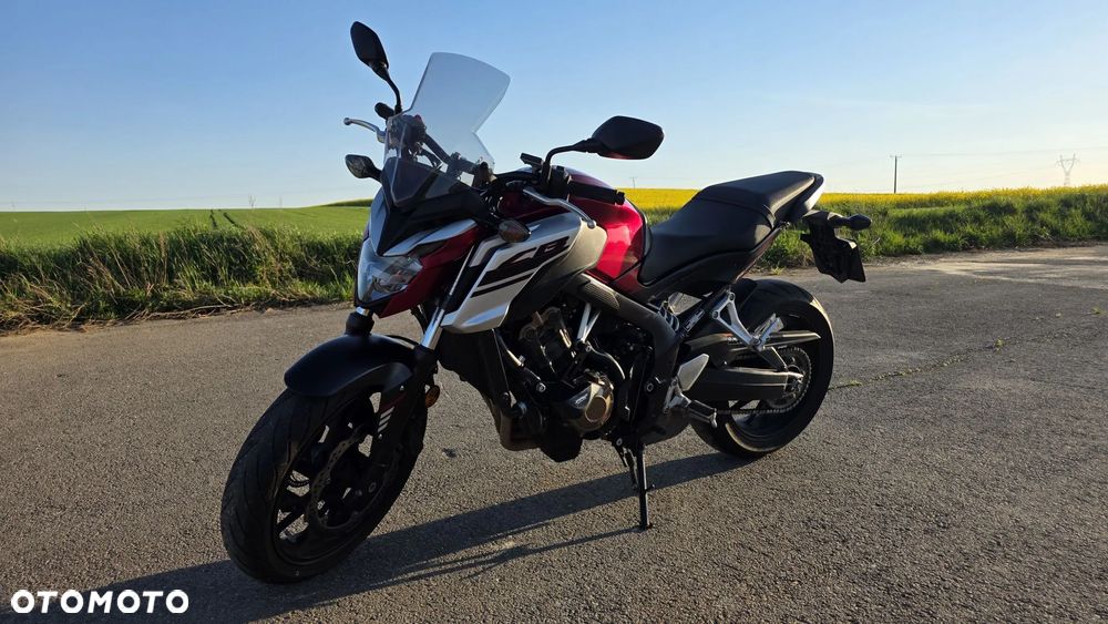 Honda CB - 10