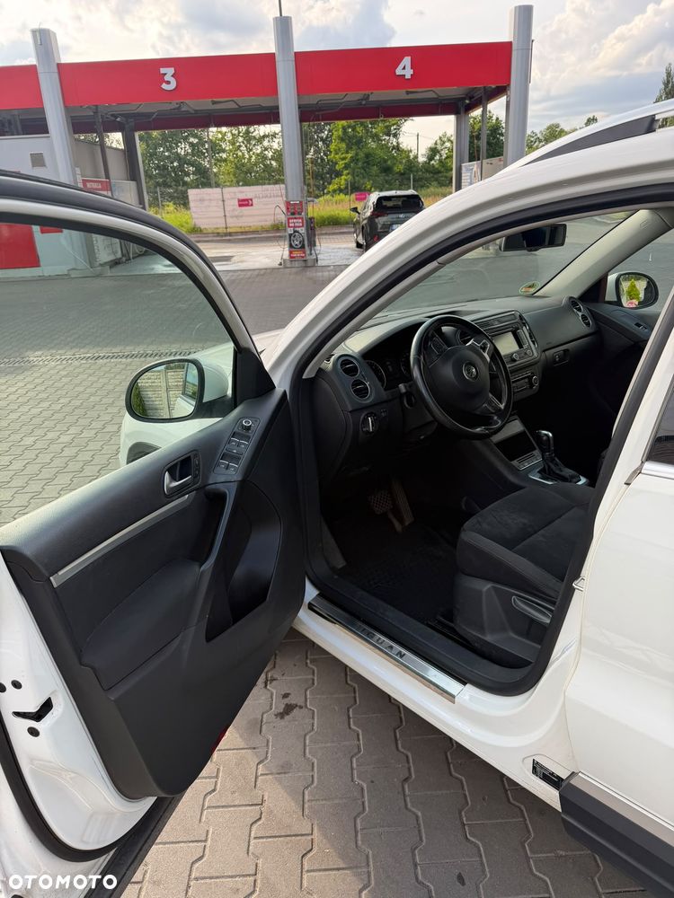 Volkswagen Tiguan 2.0 TDI 4Mot R-Style DSG - 9