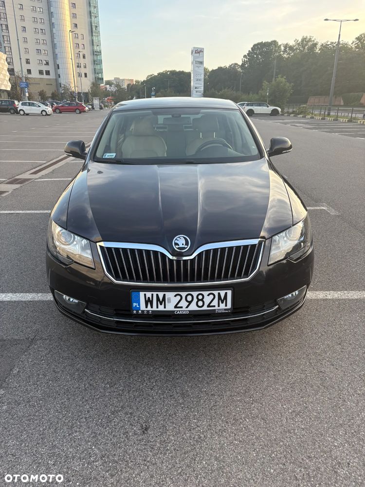 Skoda Superb 2.0 TSI Elegance DSG - 6