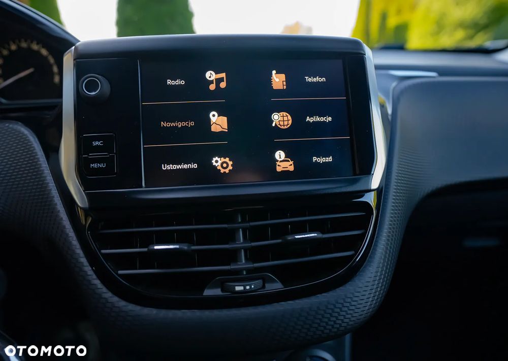 Peugeot 2008 1.2 Pure Tech Style EU6 - 34