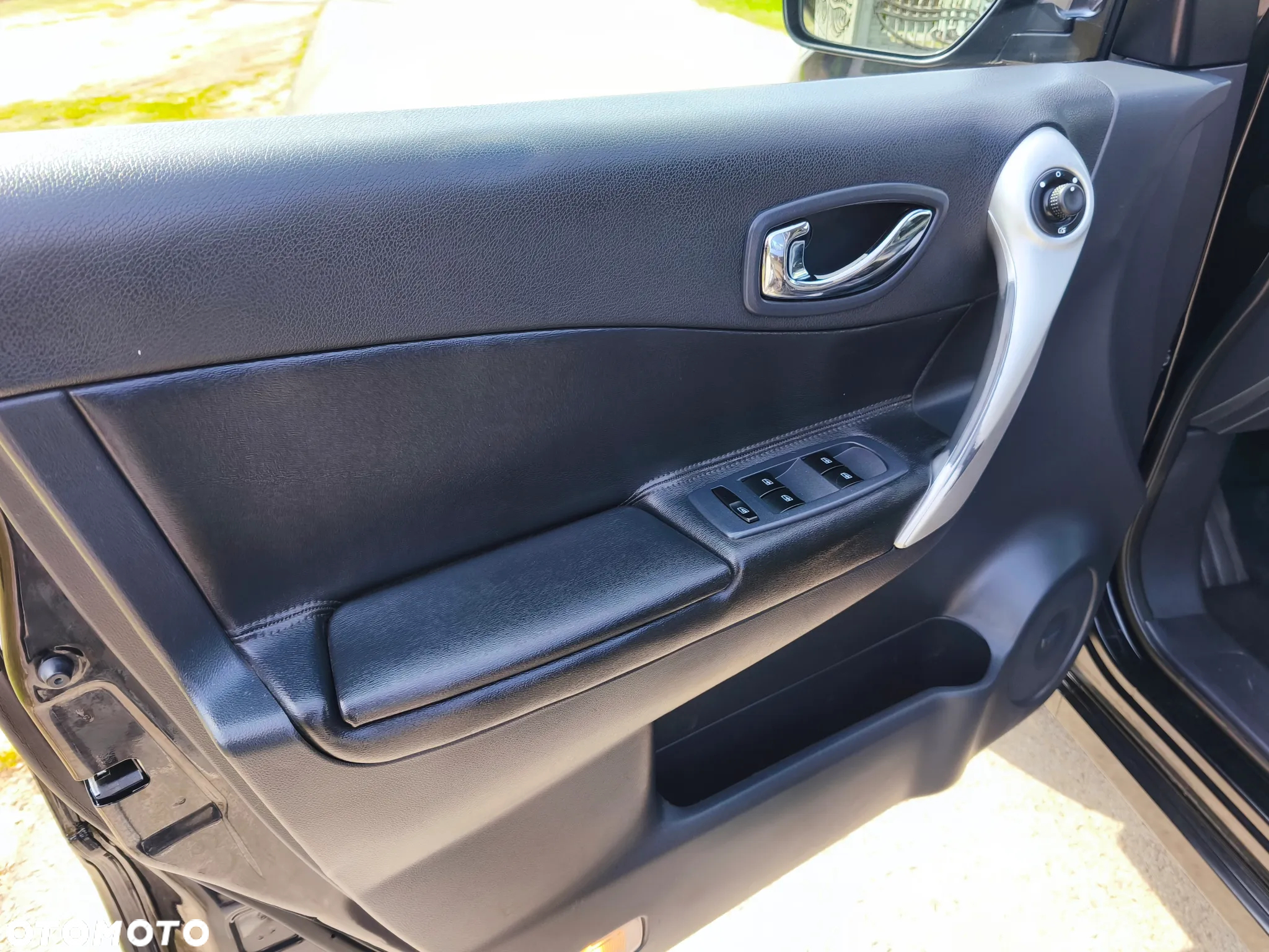 Nissan Qashqai 2.0 4x4 tekna - 22