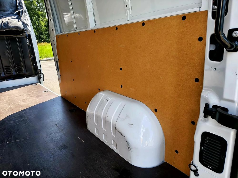 Renault Master - 16