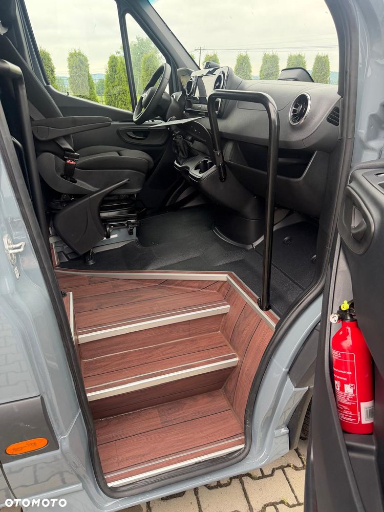 Mercedes-Benz Sprinter 519 - 6