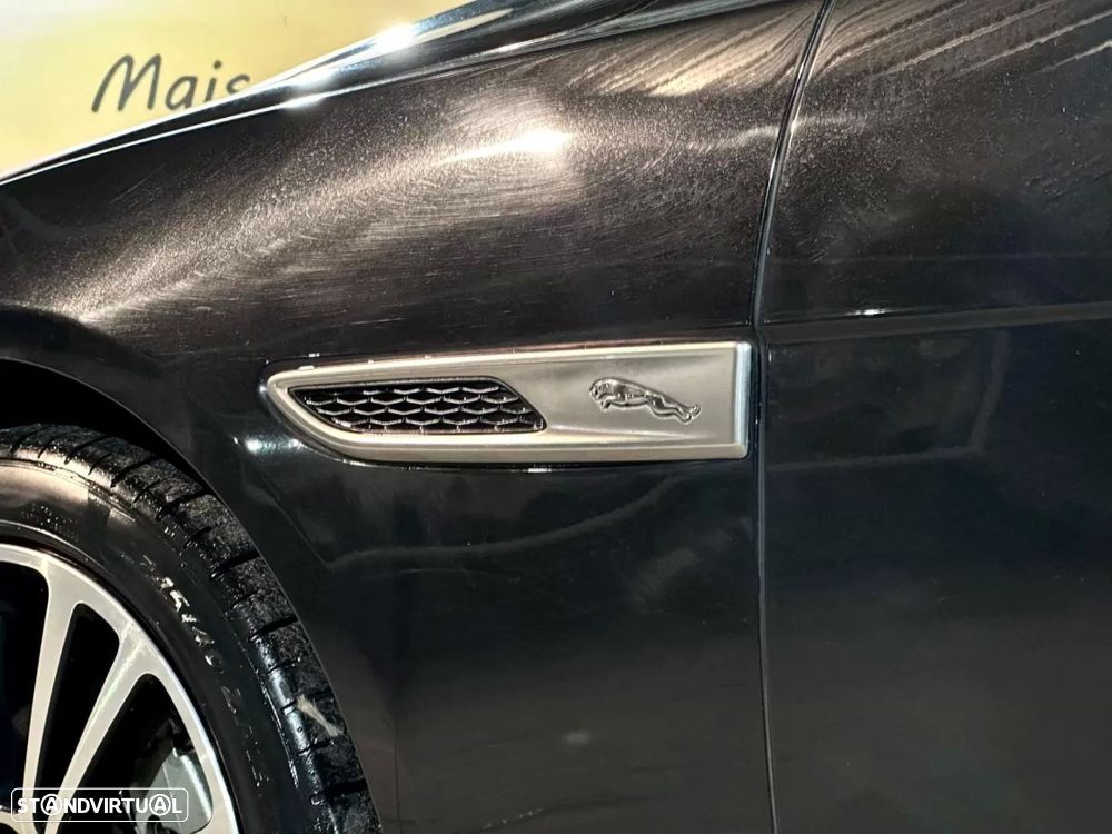 Jaguar XF Sportbrake 2.0 D200 R-Dynamic SE Aut. - 3