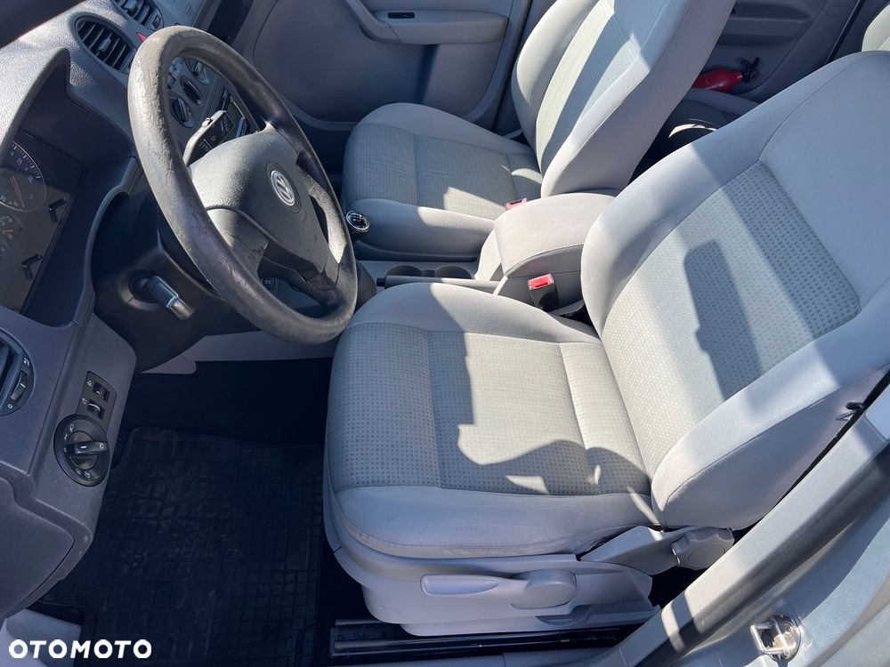 Volkswagen Caddy - 17