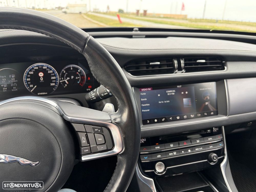 Jaguar XF Sportbrake 2.0 D R-Sport Aut. - 23