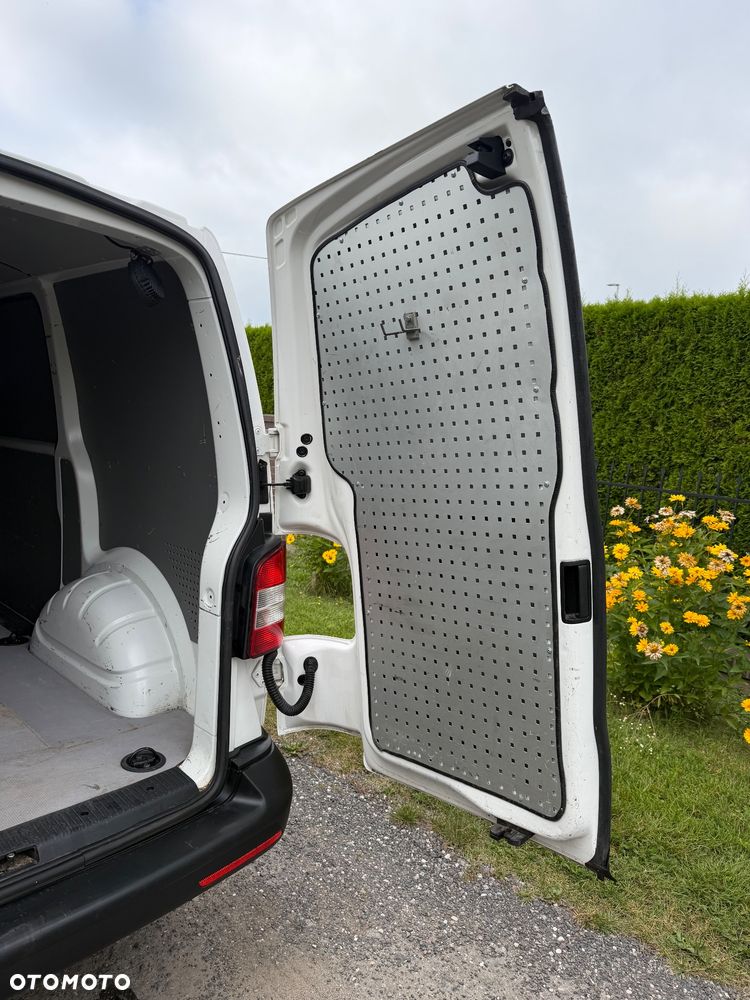 Volkswagen Transporter - 15
