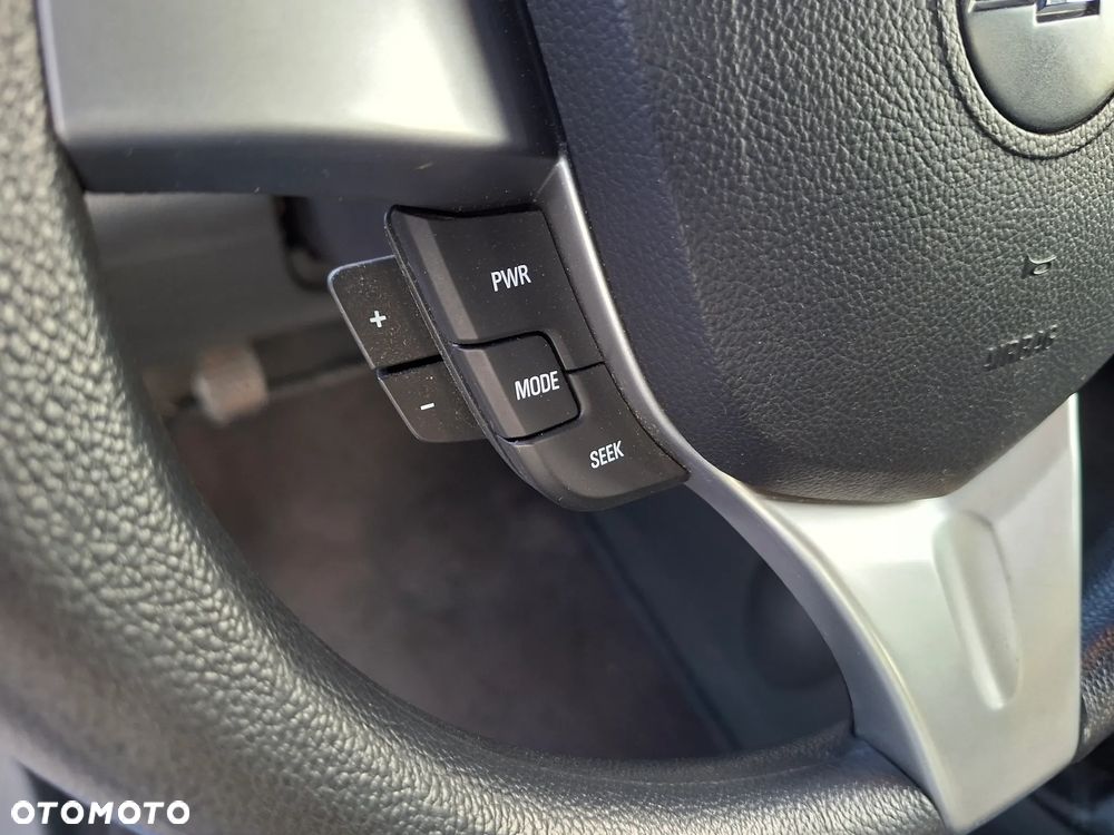 Chevrolet Spark 1.2 LT - 12