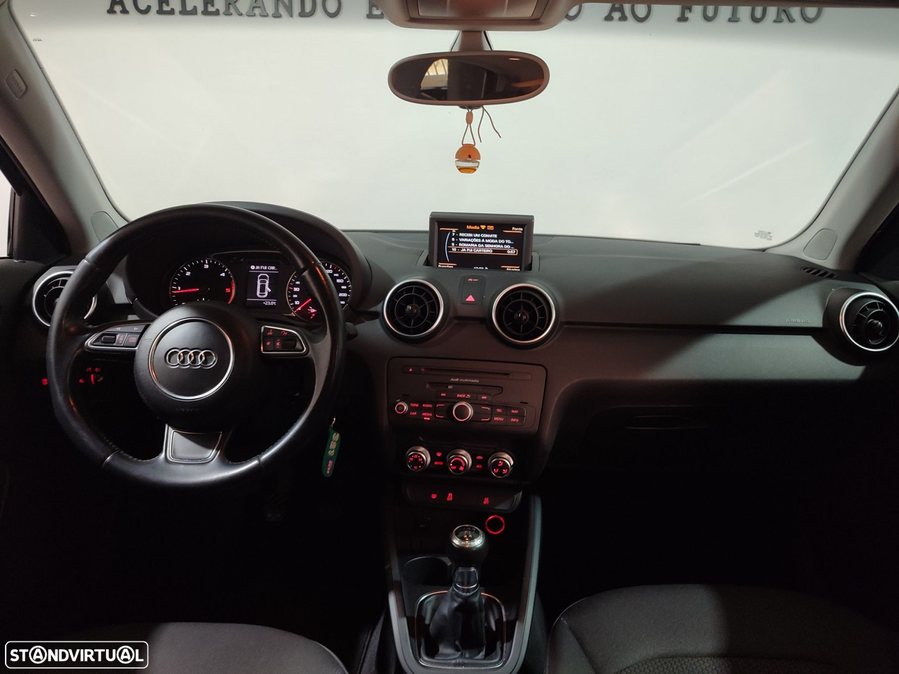 Audi A1 Sportback 1.6 TDI Sport - 19