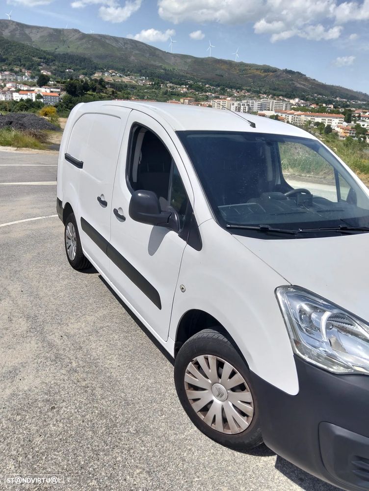 Citroën BERLINGO 1.6HDI LONGA 3 LUG - 12