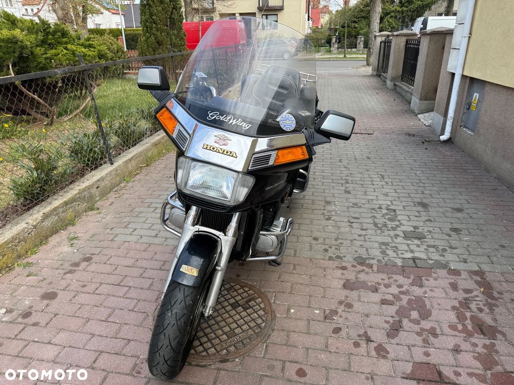 Honda GL - 8