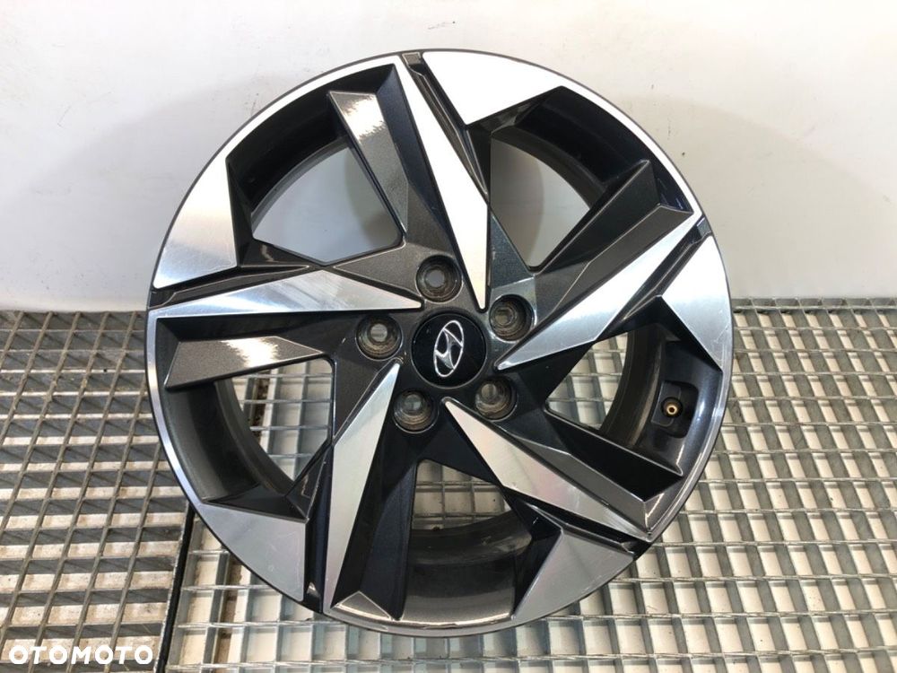 FELGA ALU 17 7J 5X114,3 66 ET 49  HYUNDAI   52910-AA310 - 1