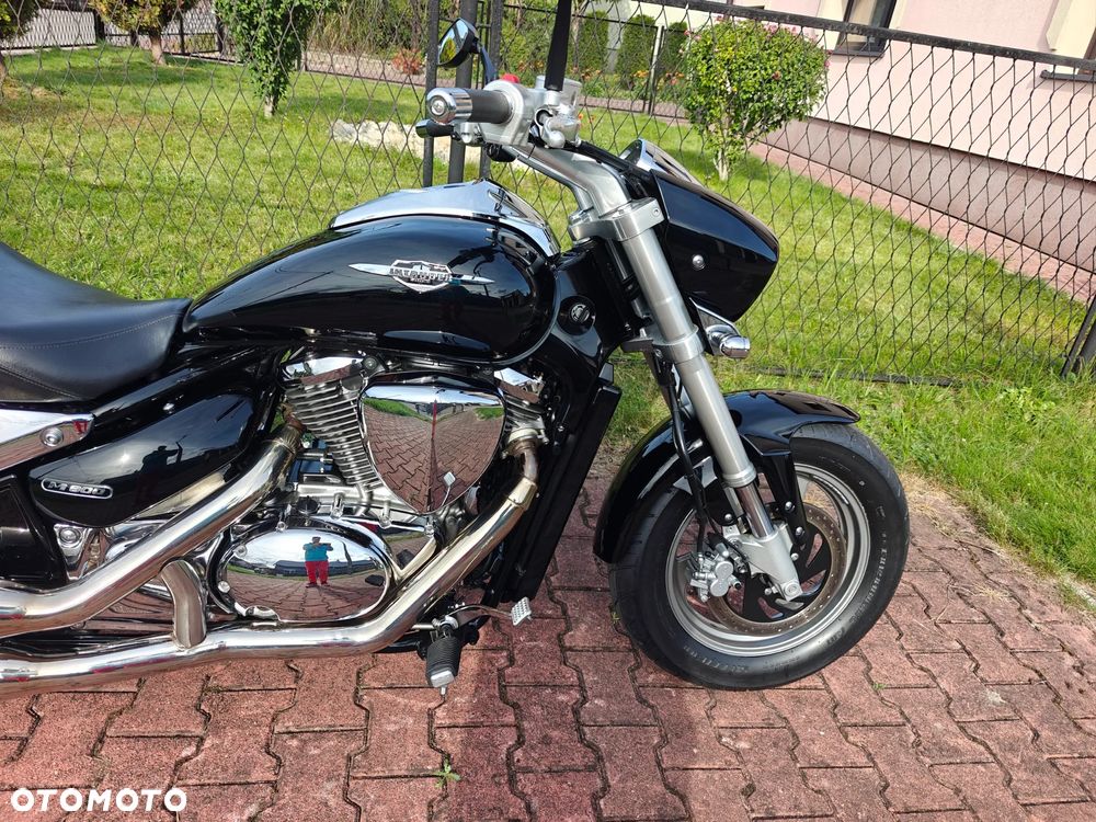 Suzuki Intruder - 5