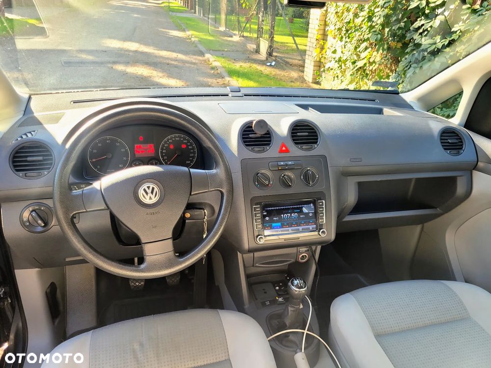 Volkswagen Caddy Life - 8