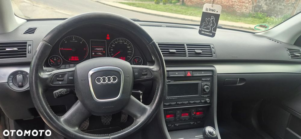 Audi A4 Avant 2.0 TDI DPF - 6