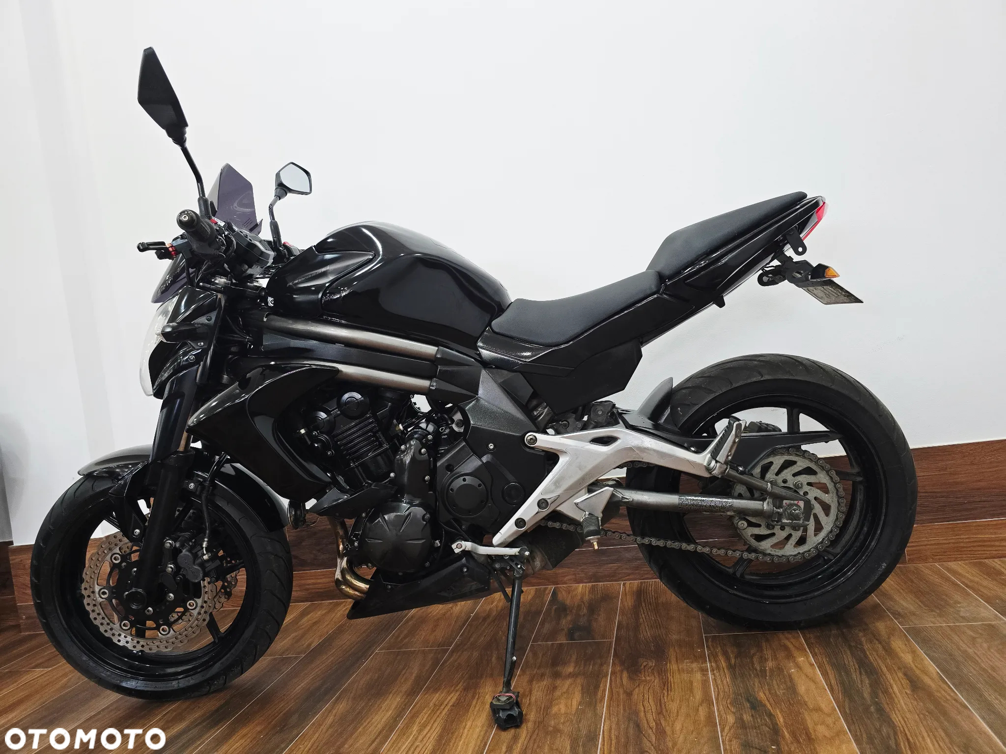 Kawasaki ER - 2