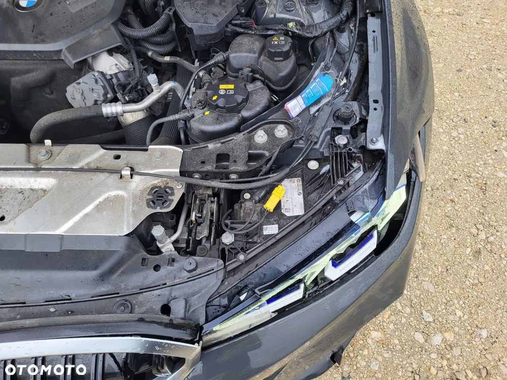 BMW Seria 3 - 12