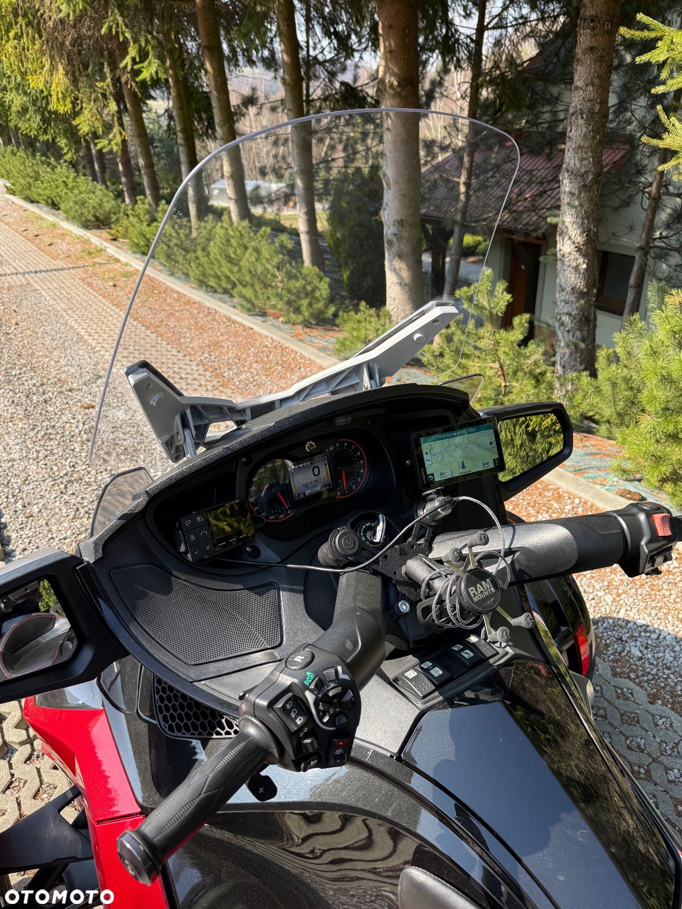 Can-Am Spyder - 1