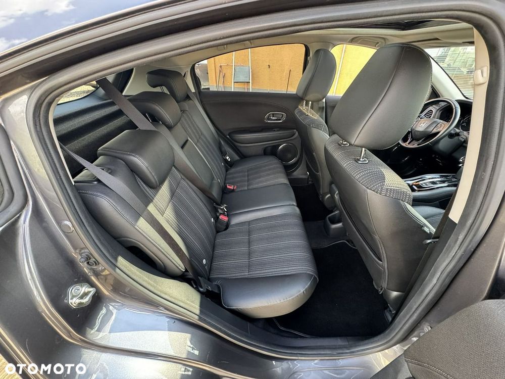 Honda HR-V 1.5 i-VTEC CVT Executive - 25