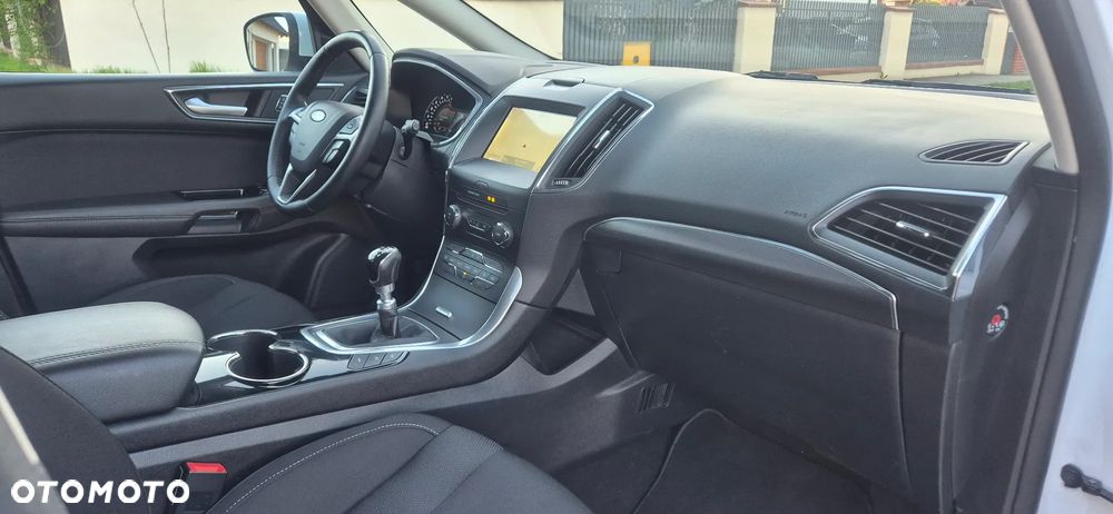 Ford S-Max 2.0 EcoBlue Titanium - 16