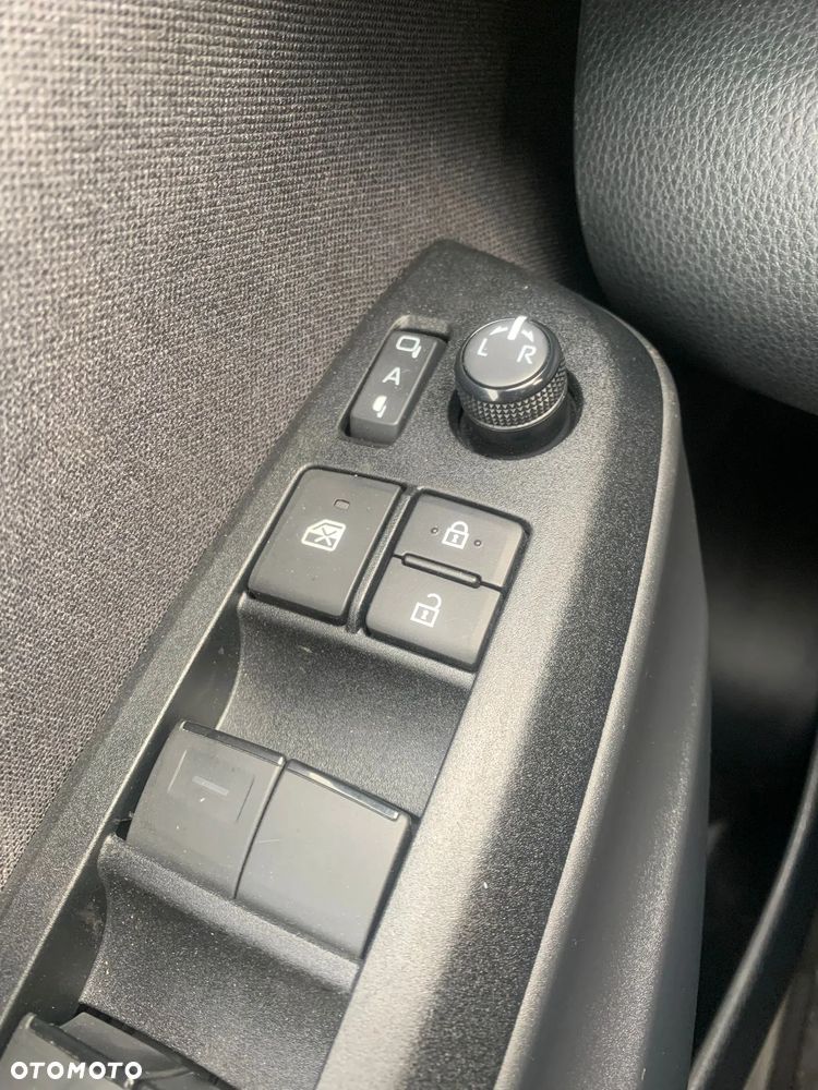 Toyota Yaris Hybrid 1.5 Executive - 18