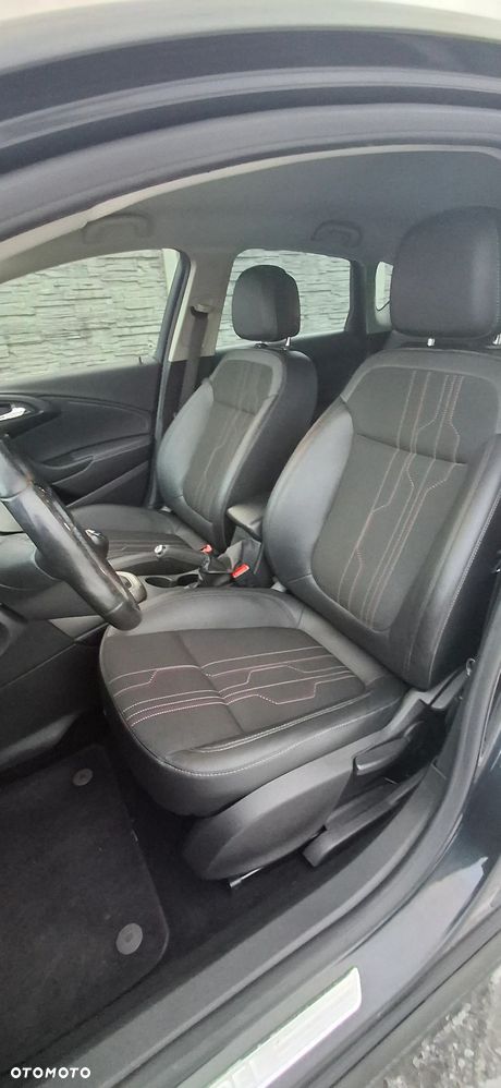 Opel Astra 1.4 EcoFLEX 150 Jahre - 19