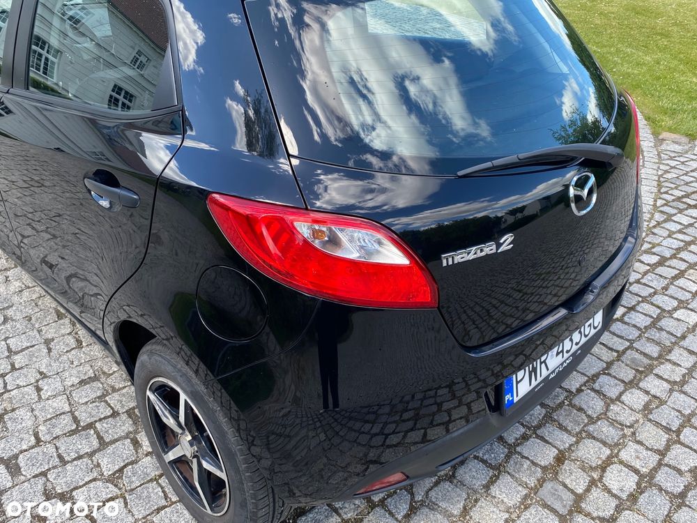 Mazda 2 - 5