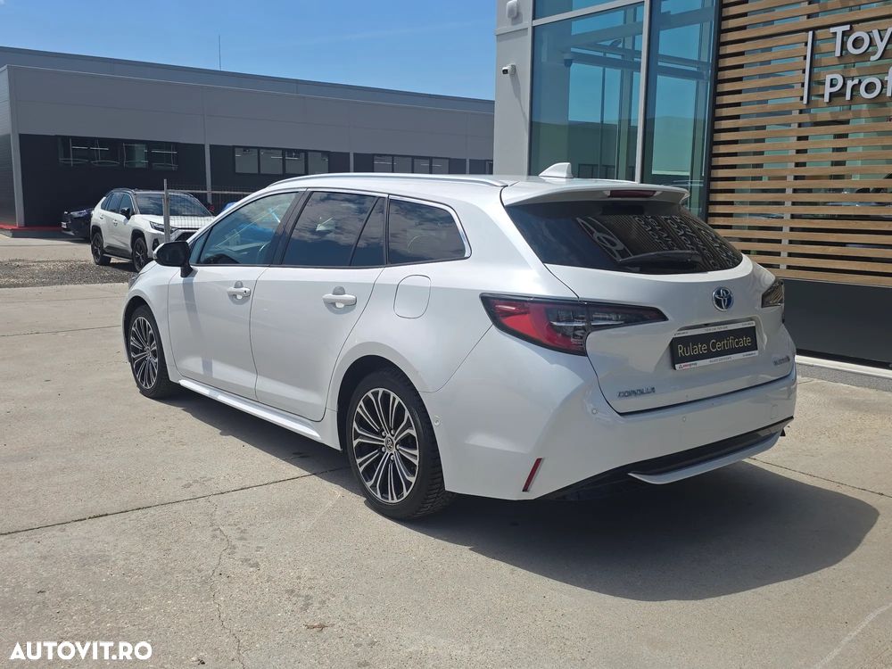 Toyota Corolla - 6