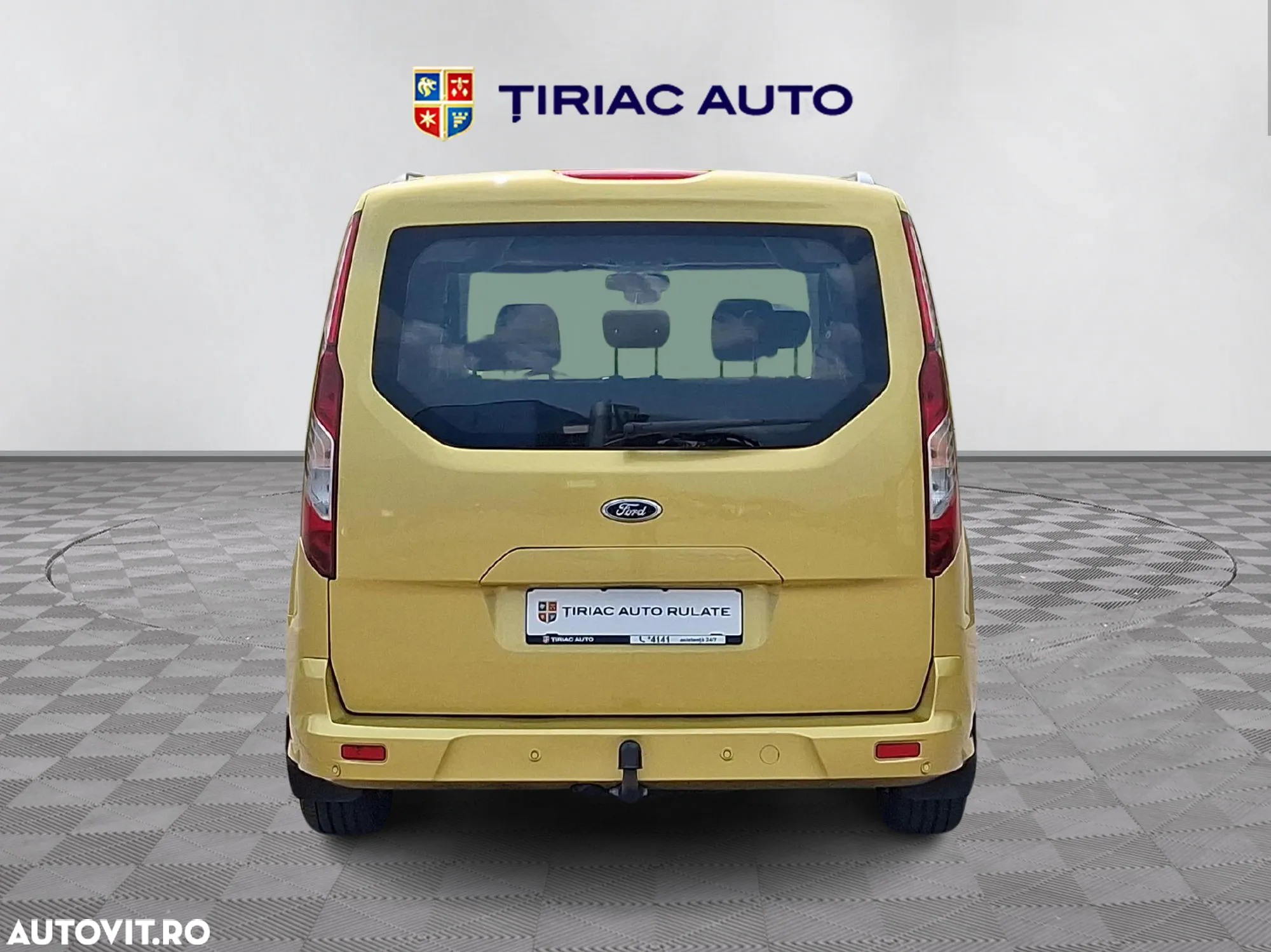 Ford Tourneo Connect - 5