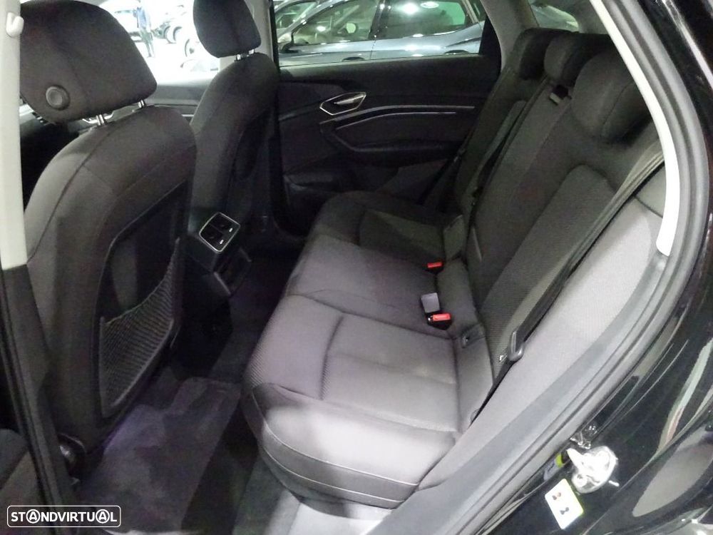 Audi Q8 e-Tron Sportback 55 quattro Advanced - 34