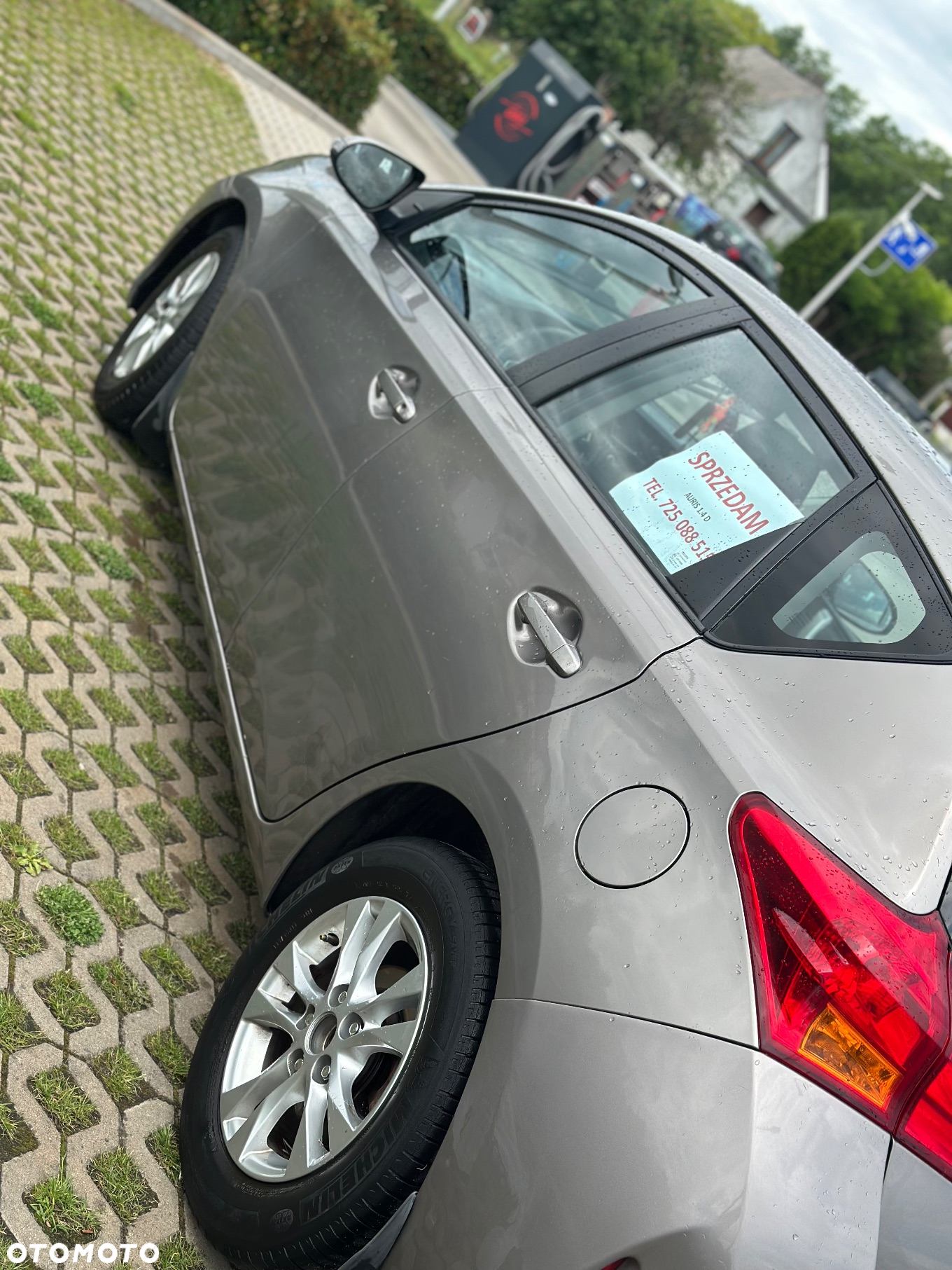 Toyota Auris 1.4 D-4D Active - 12