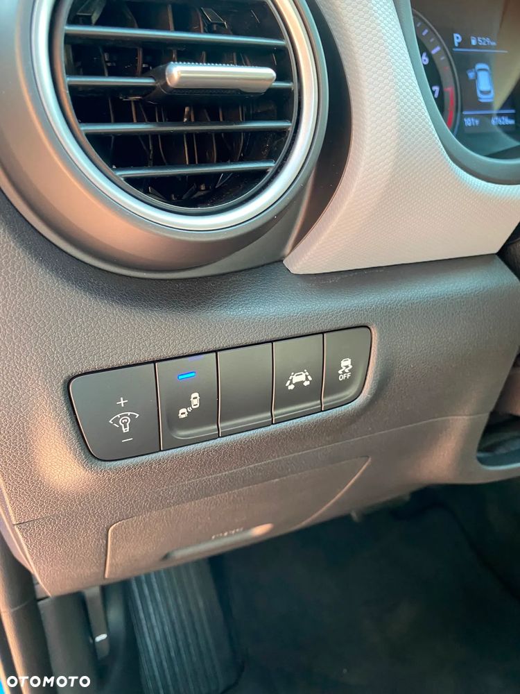 Hyundai Kona - 26