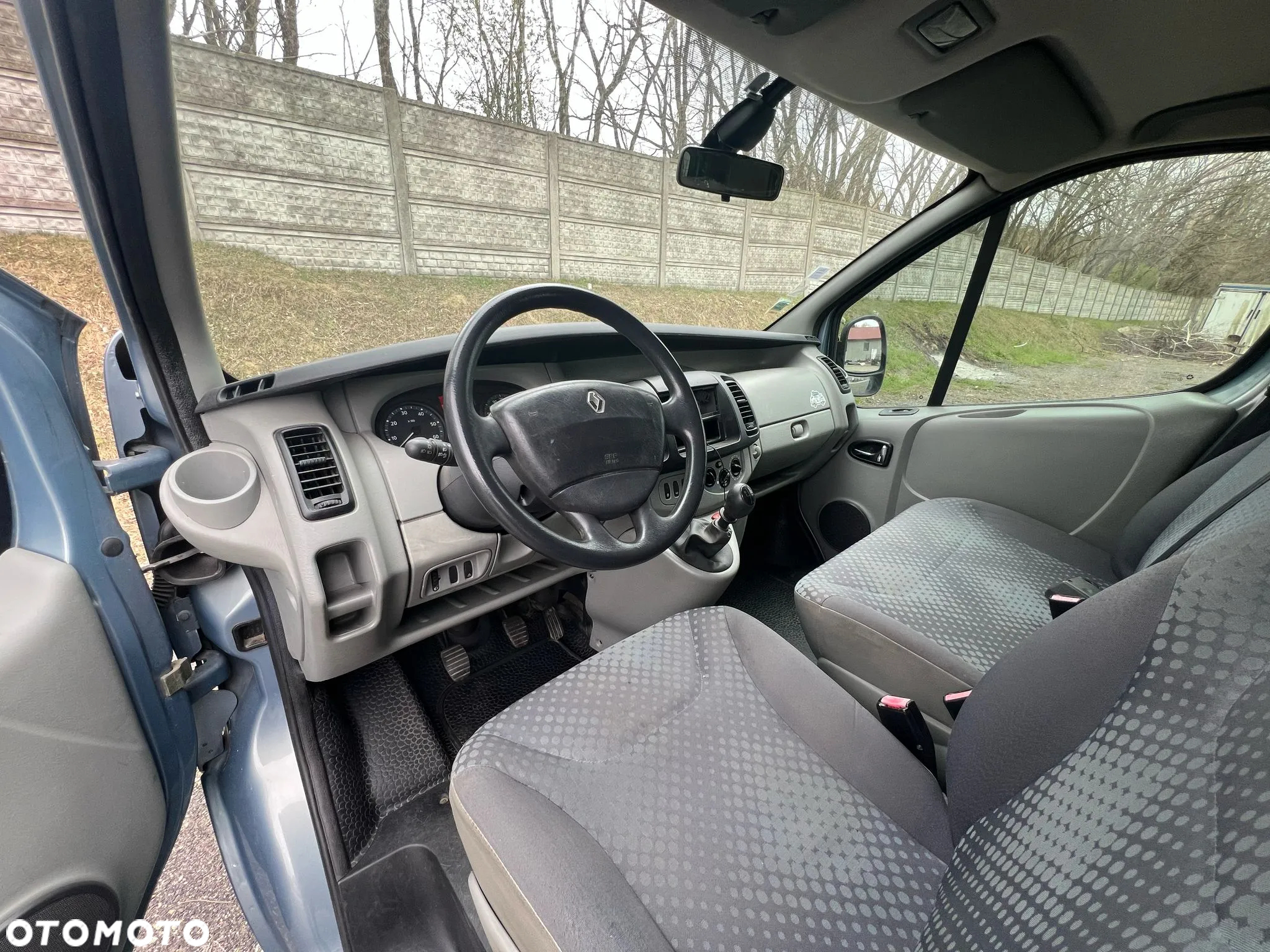 Renault Trafic - 11