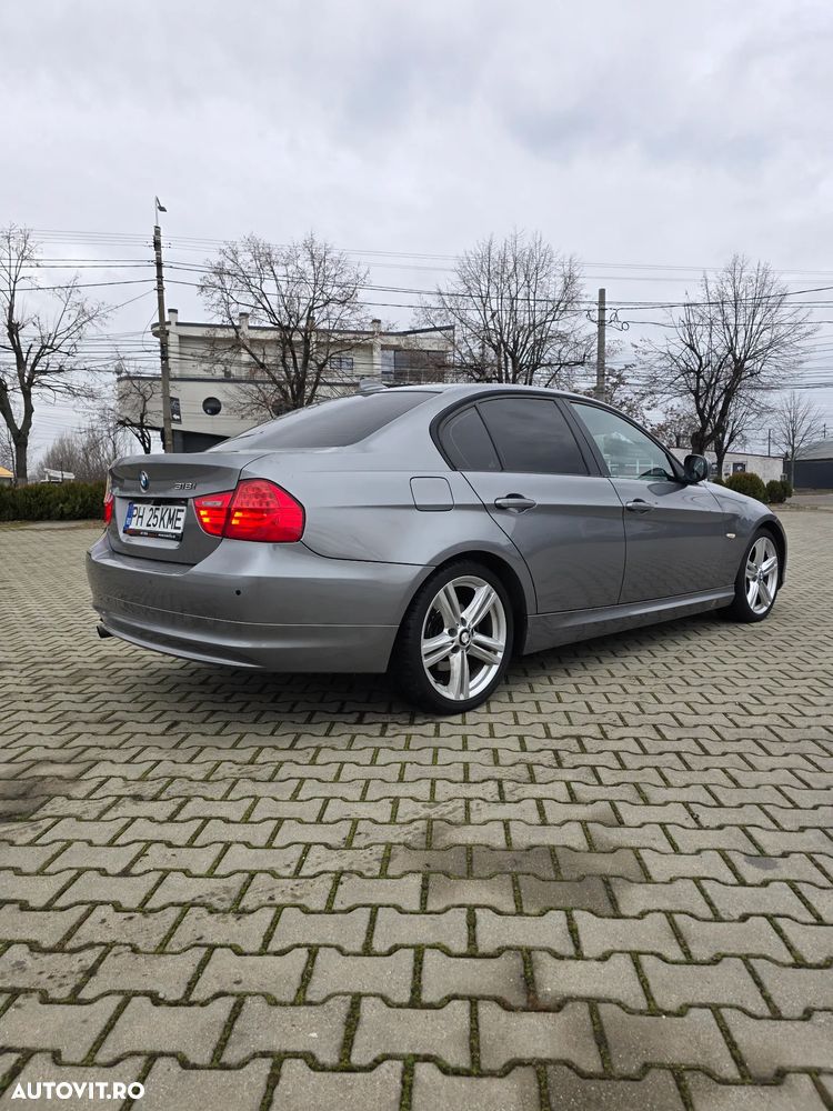 BMW Seria 3 318i Edition Sport - 5