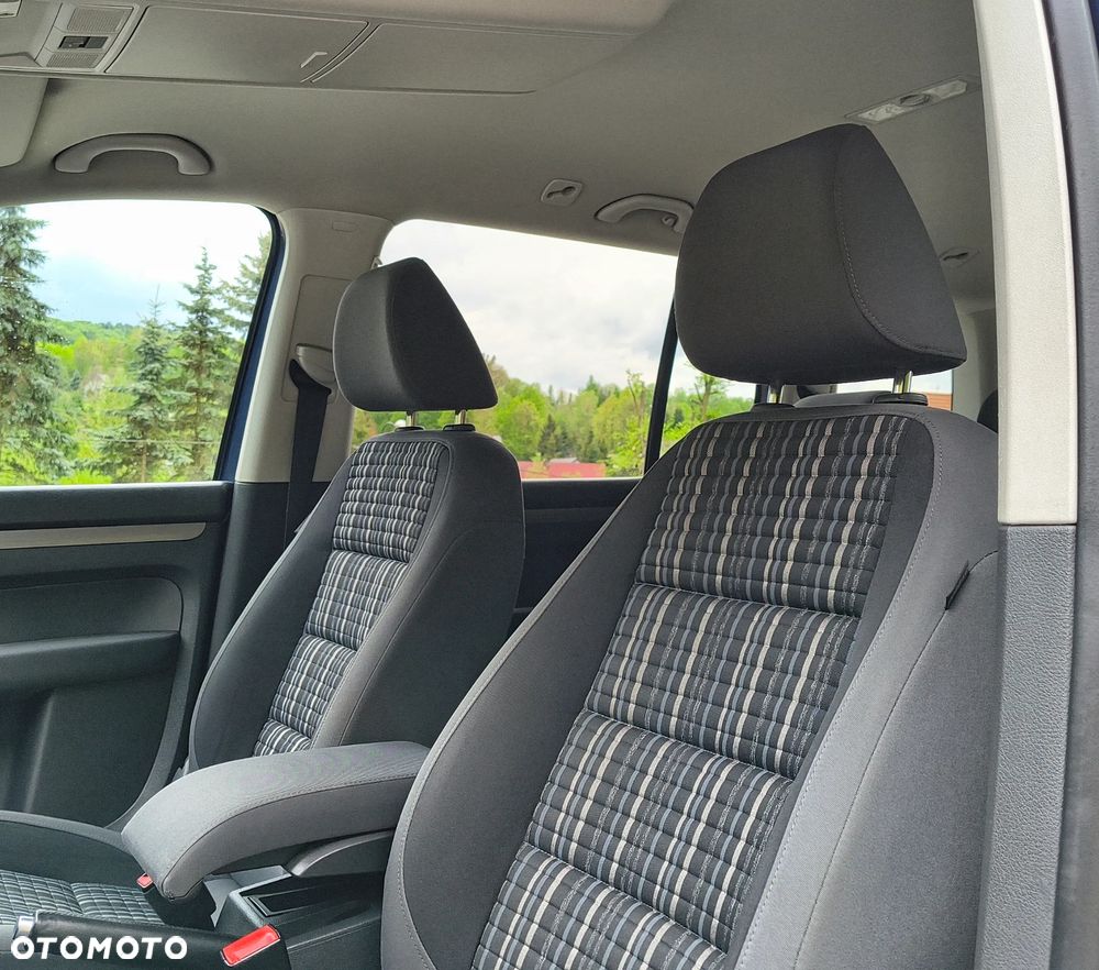 Volkswagen Touran 2.0 TDI DPF Cross - 20