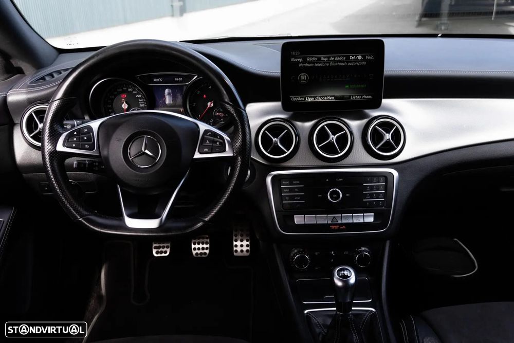Mercedes-Benz CLA 180 d Shooting Brake AMG Line - 8