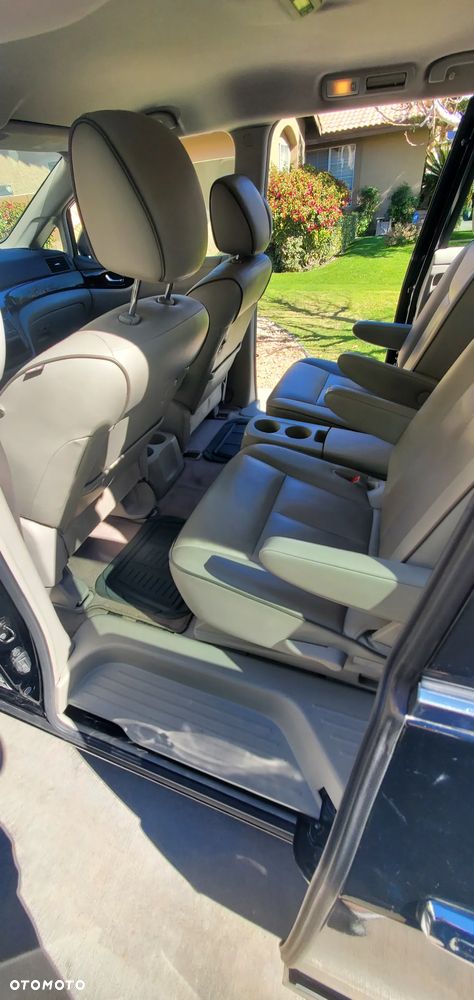 Nissan Quest 3.5 SL - 6