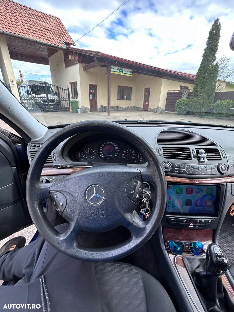 Mercedes-Benz E 200 K Classic - 6