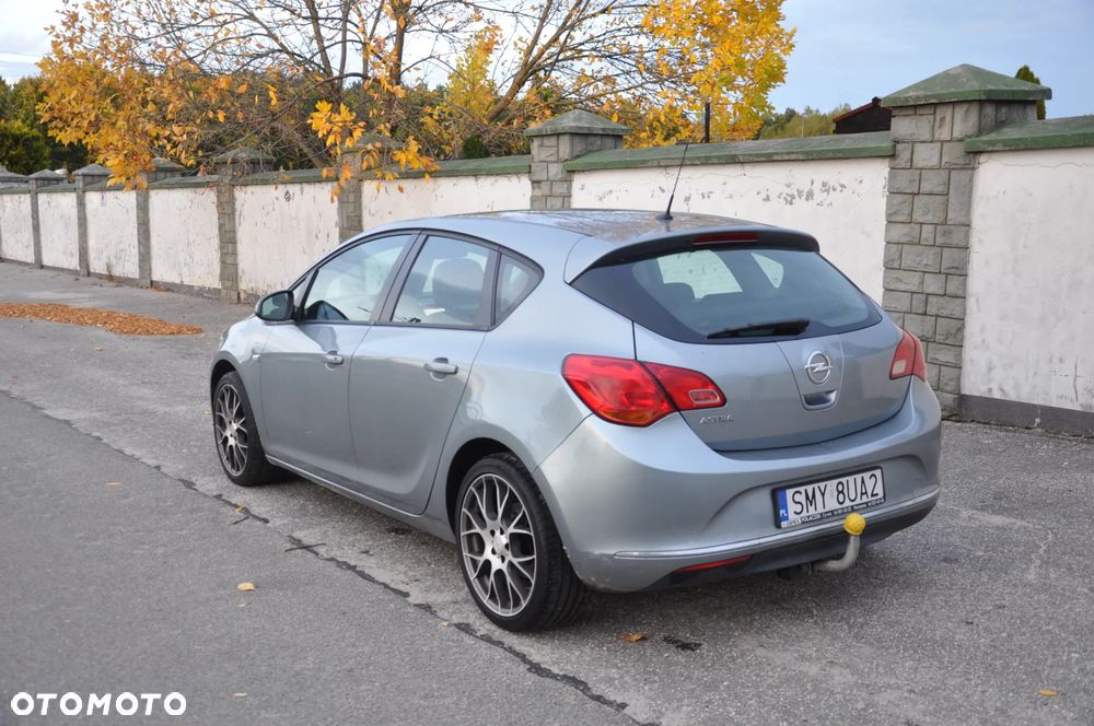 Opel Astra - 23