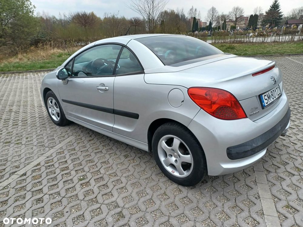 Peugeot 207 CC 120 VTi Active - 13