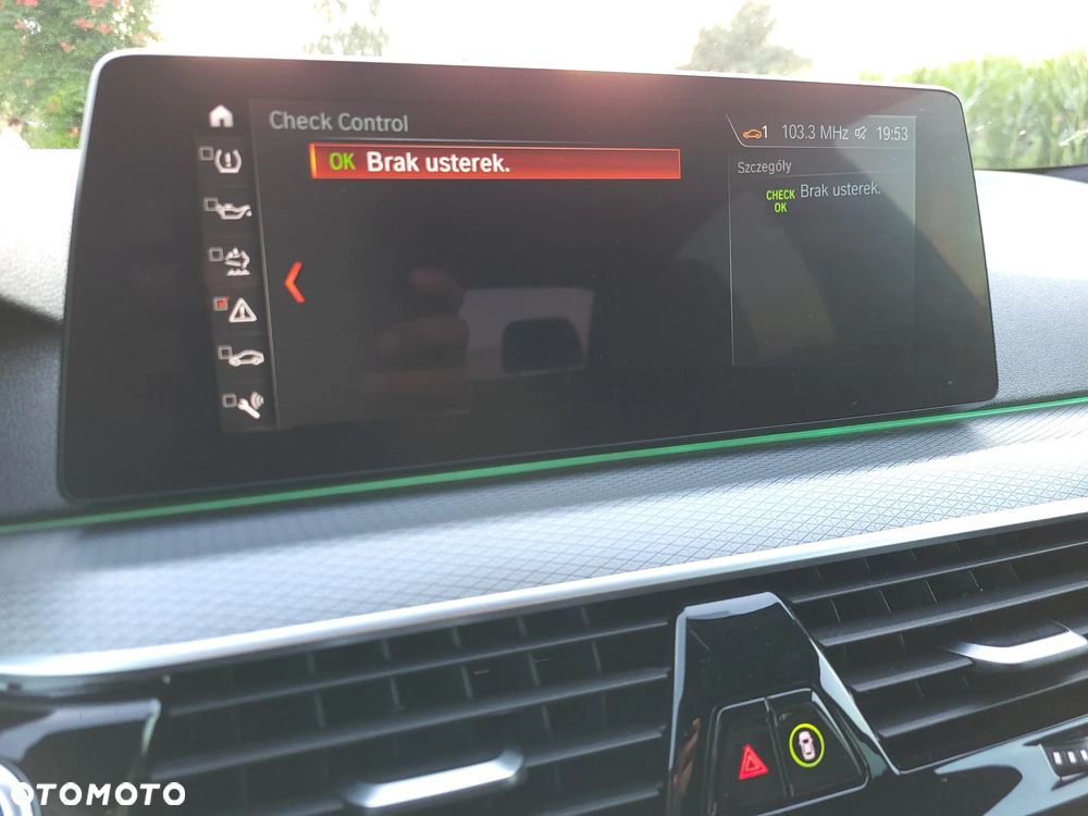 BMW Seria 5 520d xDrive M Sport sport - 21