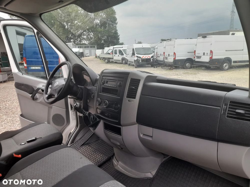 Volkswagen Crafter Brygadówka - 17