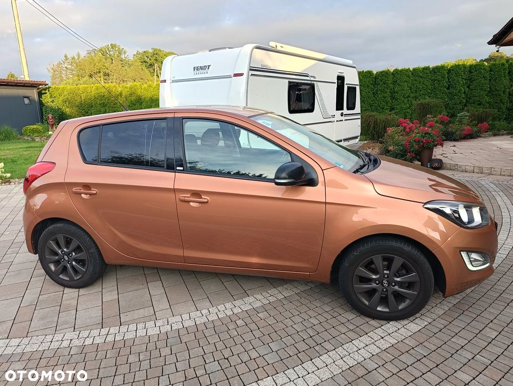 Hyundai i20 1.2 Trend - 20