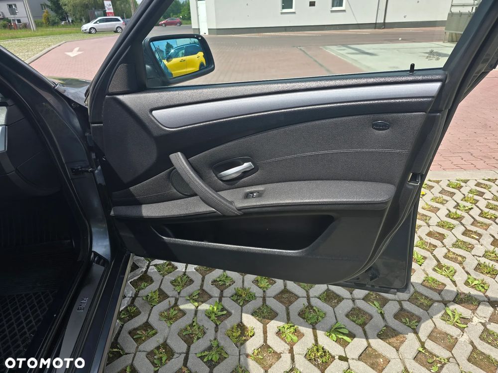 BMW Seria 5 520d - 20