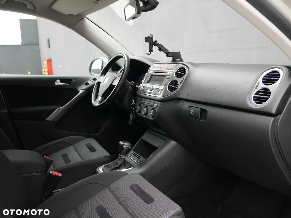 Volkswagen Tiguan 2.0 TSI 4Mot Sport DSG - 23